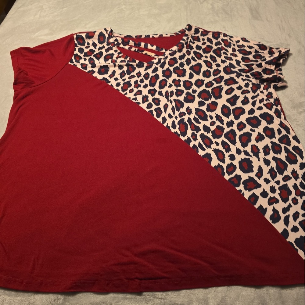 Curve 4XL Red Leopard Print Asymmetrical Short Sleeve Strappy Tee Mob Wife
